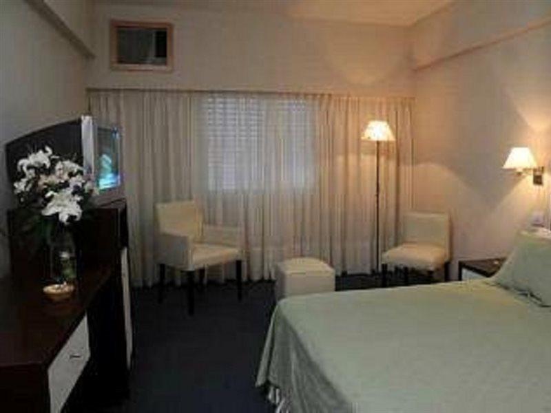Los Tilos Hotel Y Spa By Cph Villa Carlos Paz Eksteriør bilde