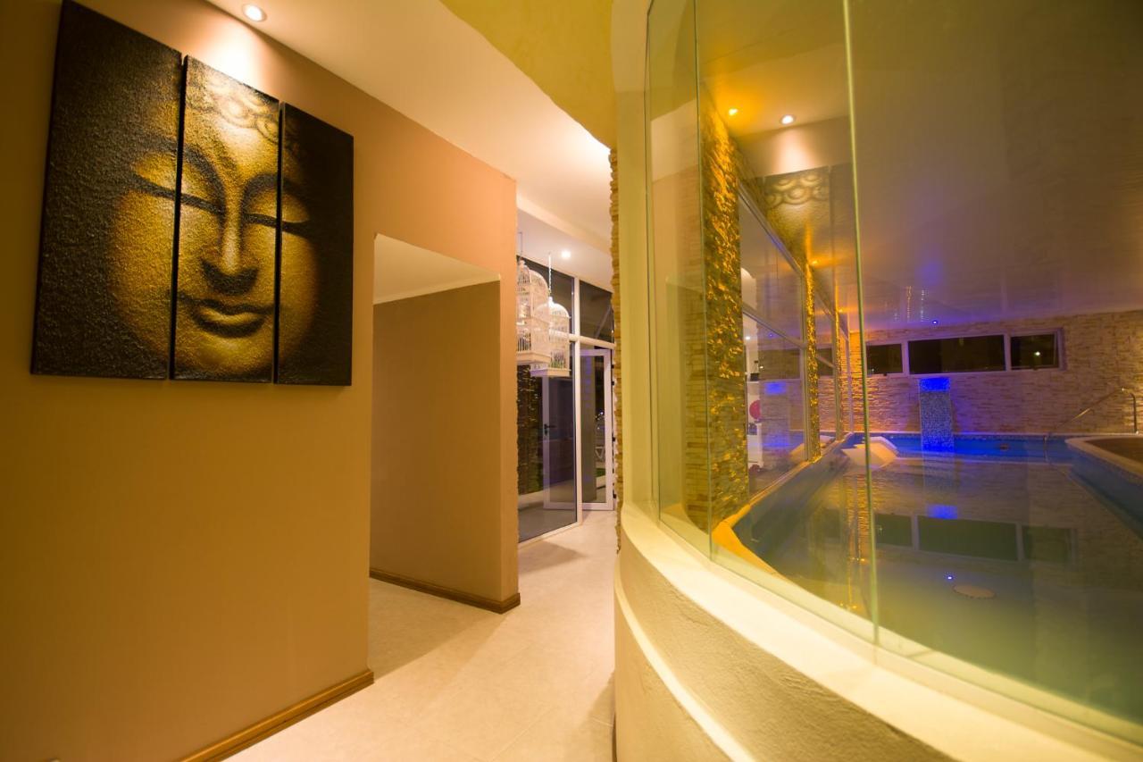 Los Tilos Hotel Y Spa By Cph Villa Carlos Paz Eksteriør bilde